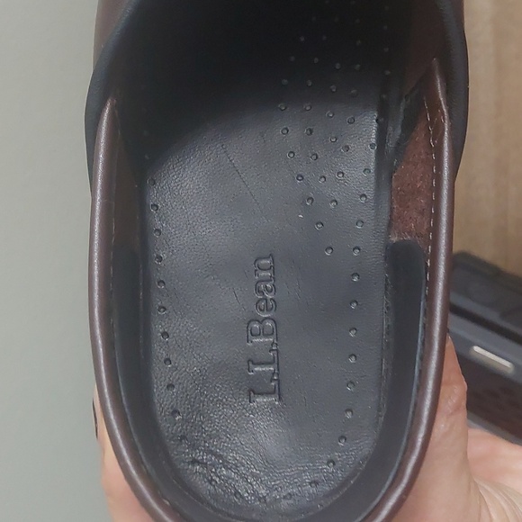LL Bean Comfort Mocs, Women's 7.5M, Brown Leather Professional Clogs, Slip Ons - Picture 8 of 8